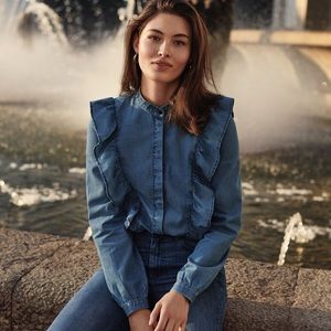 BNWT H&M Chambray Blouse with Flounces